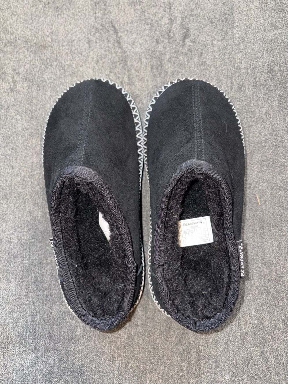 Bearpaw Youth Loki Slipper Size 1 Black